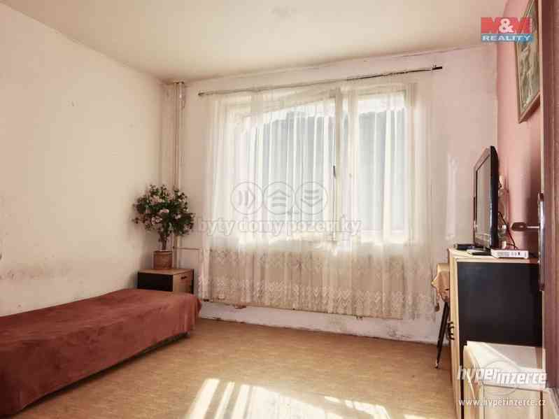 Prodej bytu 3+1, 76 m?, Ostrov, ul. Lidická - foto 9