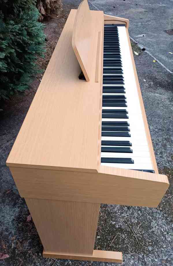 Digitální piano Yamaha Arius YDP-141 - foto 5