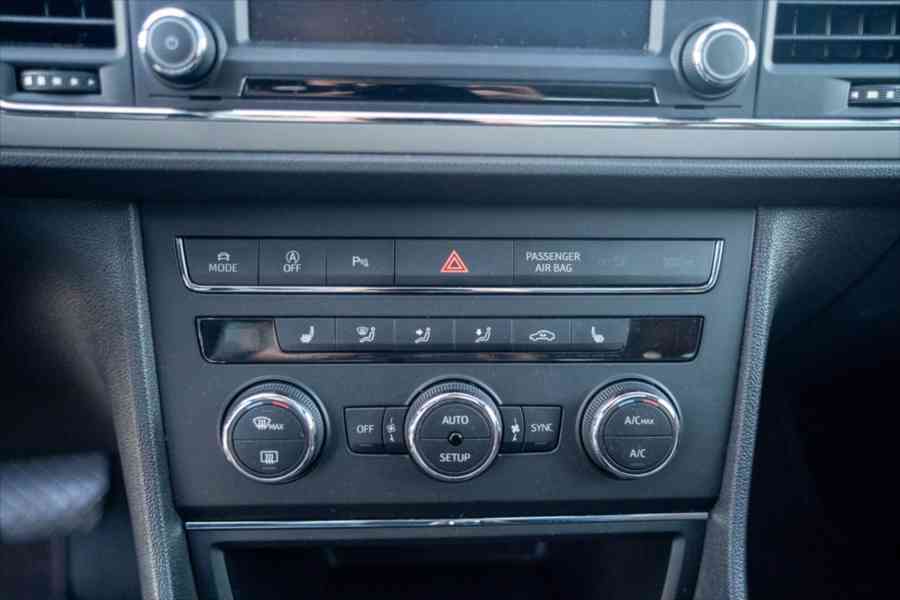 Seat Leon 2,0 - foto 11