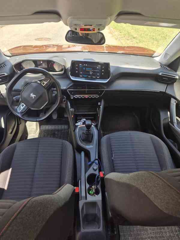 Peugeot 2008 1.2 96 kW Allure - foto 8