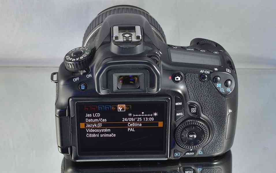 Canon EOS 60D + Objektiv 17-85mm  48000 Exp. - foto 8