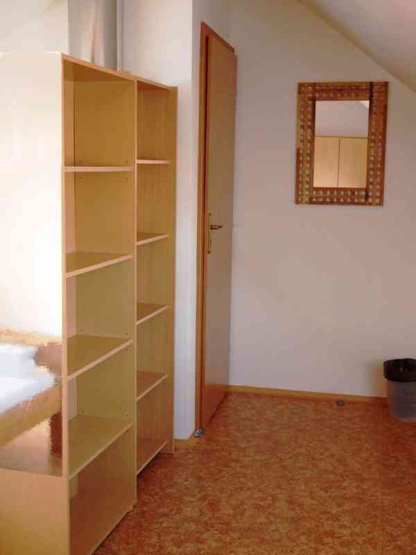 2.lůž. pokoj, i jednotlivě, studenti/ky/pár, pračka/sušička - foto 3