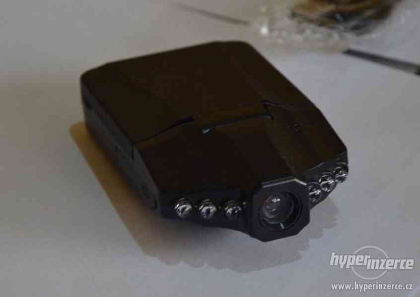 Prodám HD DVR Autokamera - foto 1