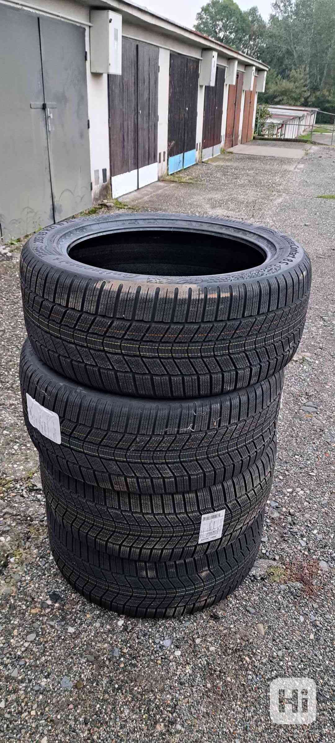 285/45R21*W WINTERCONTACT 8 S 113W FR XL - foto 1
