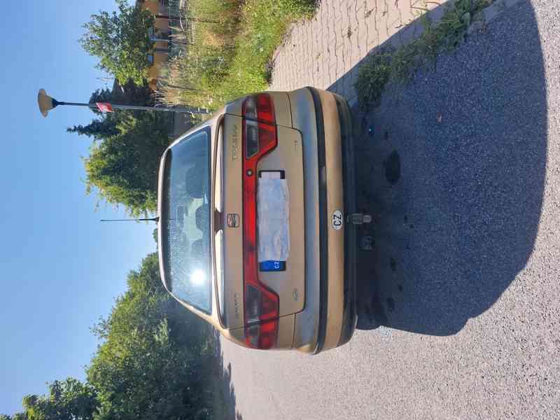 SEAT TOLEDO II 1,9 Tdi 81 Kw - foto 3