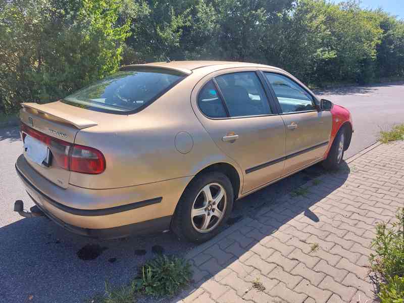 SEAT TOLEDO II 1,9 Tdi 81 Kw - foto 5