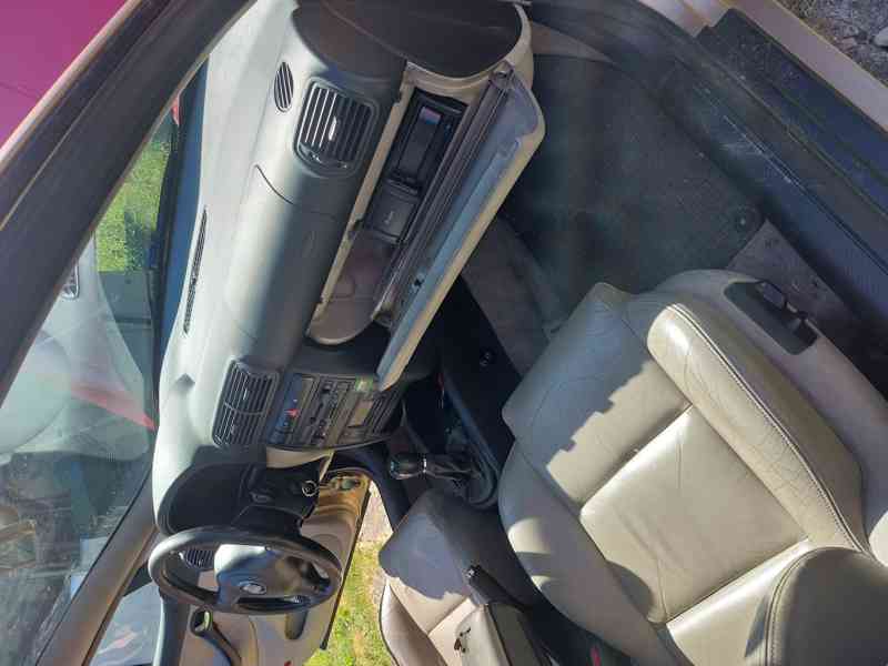 SEAT TOLEDO II 1,9 Tdi 81 Kw - foto 8