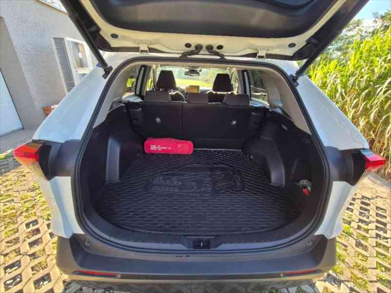Toyota RAV4 2,5   Hybrid AWD-i, 2021 - foto 11