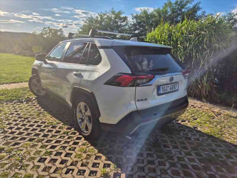 Toyota RAV4 2,5   Hybrid AWD-i, 2021 - foto 16