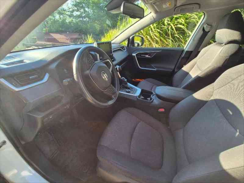 Toyota RAV4 2,5   Hybrid AWD-i, 2021 - foto 4