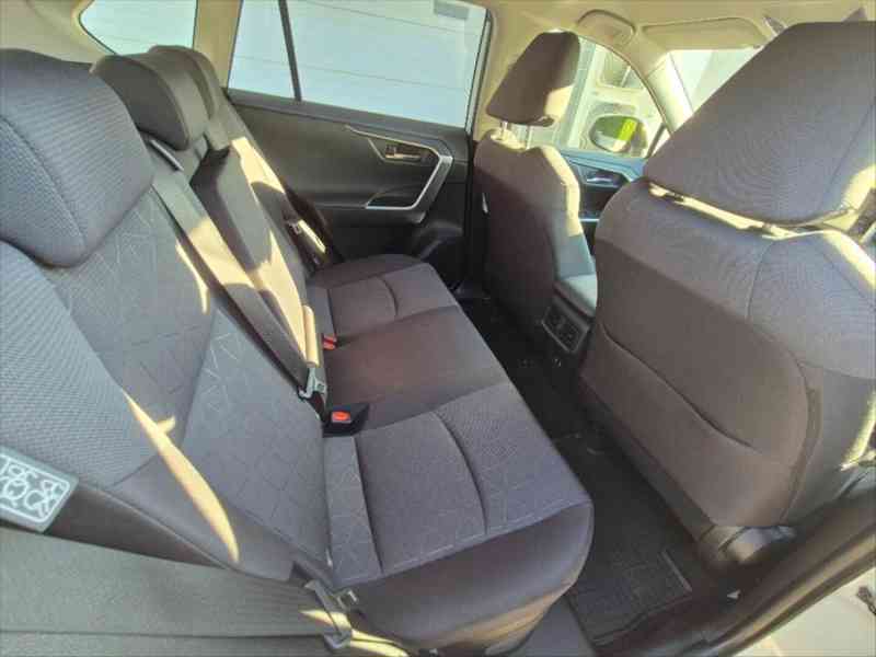 Toyota RAV4 2,5   Hybrid AWD-i, 2021 - foto 14