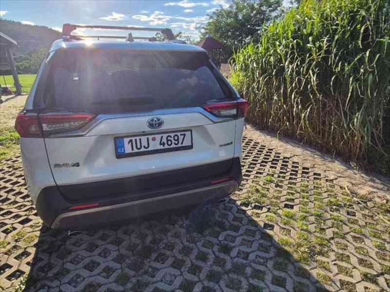 Toyota RAV4 2,5   Hybrid AWD-i, 2021 - foto 3