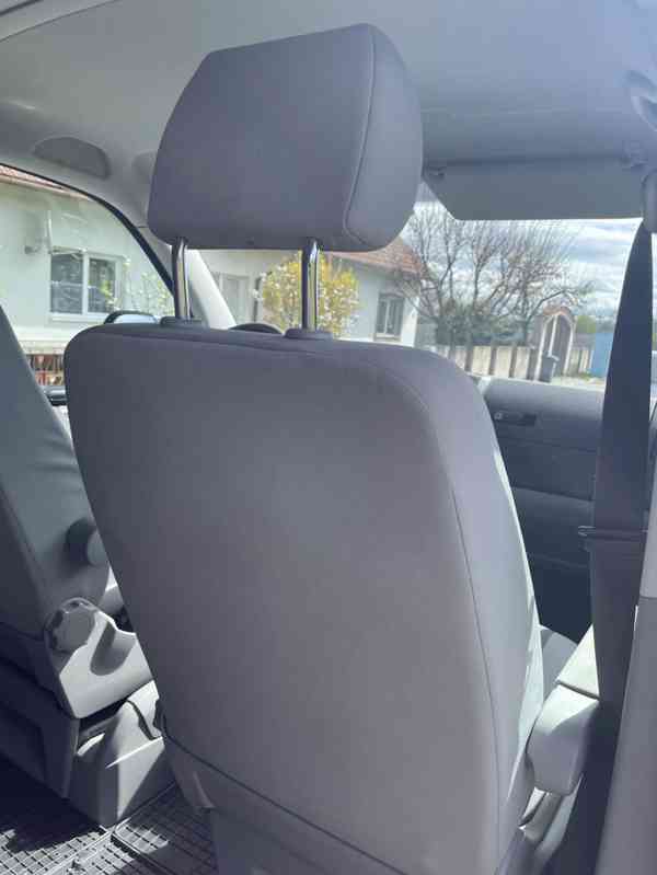 Autopotahy na VW Transporter T5, 5 míst, od r. 2003-2015 - foto 6