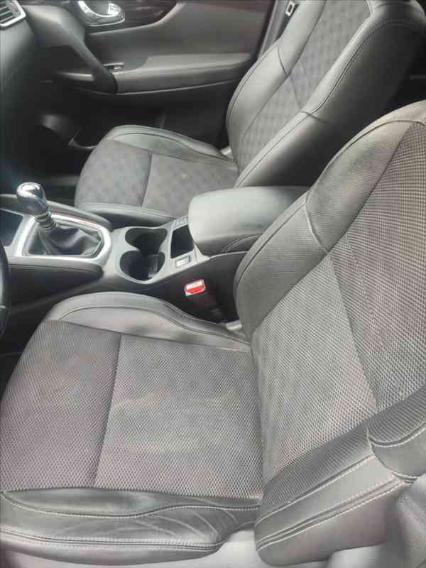 Nissan Qashqai 1,2 - foto 3