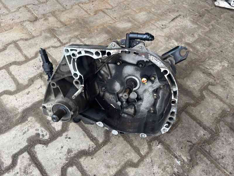 Převodovka Renault Thalia 1,4i 55KW JB1 926 záruka - foto 2