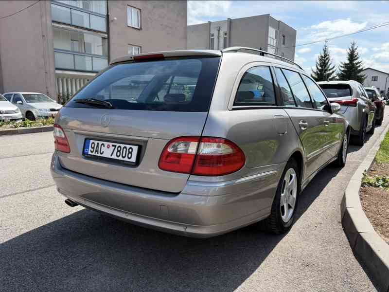 Mercedes-Benz E 211 3.2 V6 4MATIC – AVANTGARDE  - foto 2
