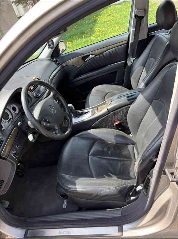Mercedes-Benz E 211 3.2 V6 4MATIC – AVANTGARDE  - foto 4