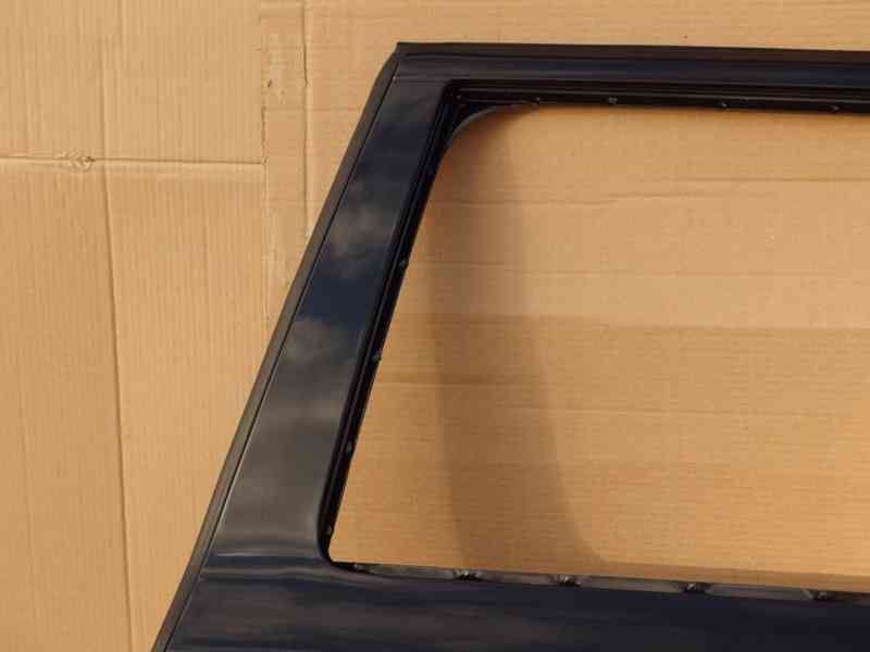 Levé zadní dveře Škoda Octavia II combi - foto 2