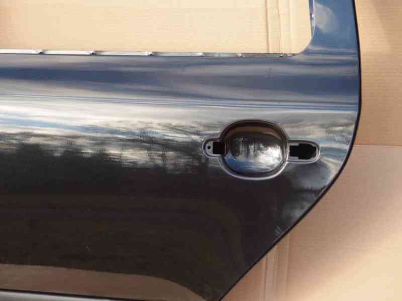 Levé zadní dveře Škoda Octavia II combi - foto 5