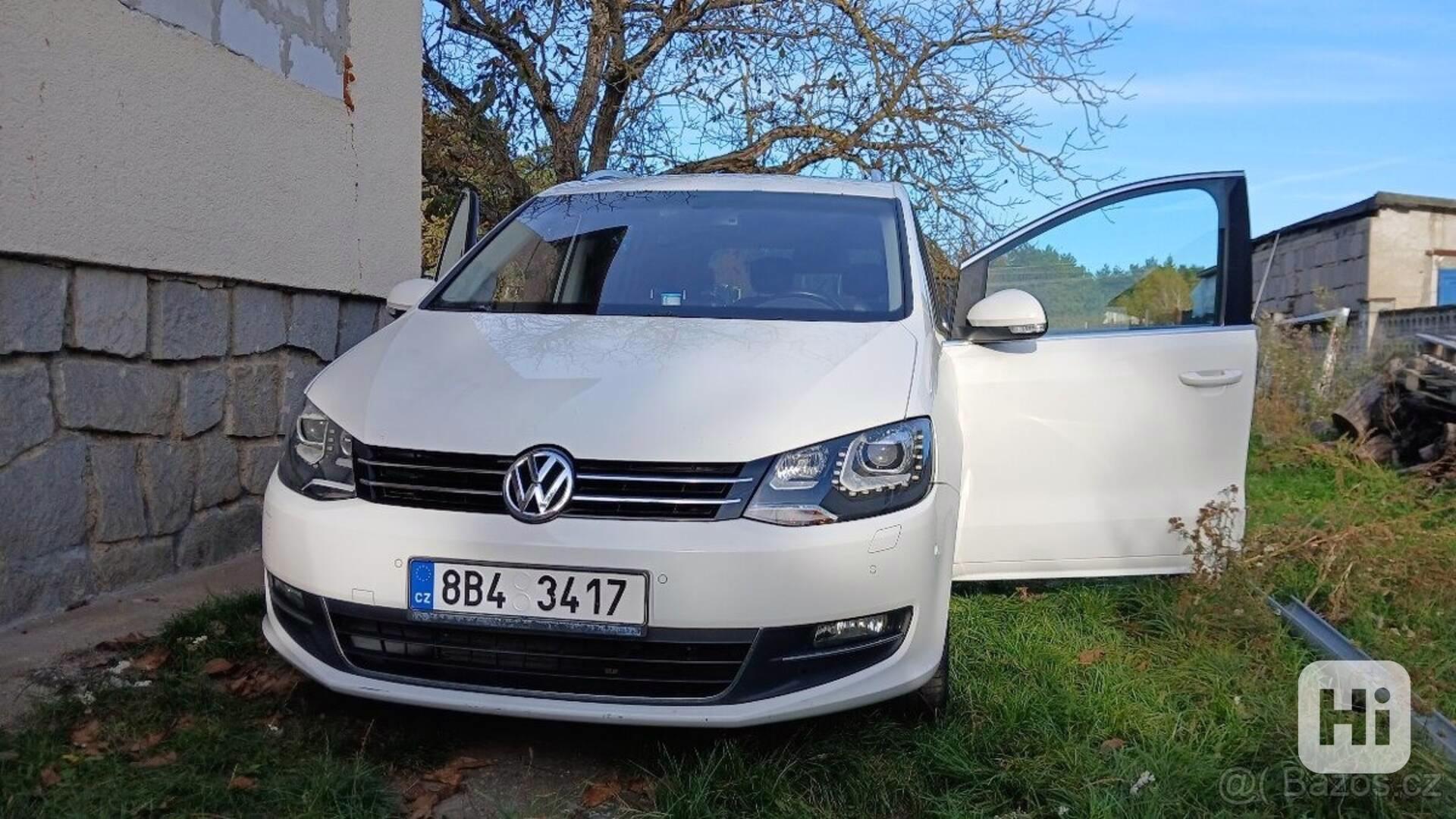 Volkswagen Sharan 2,0   TDI DSG 2012 - foto 1