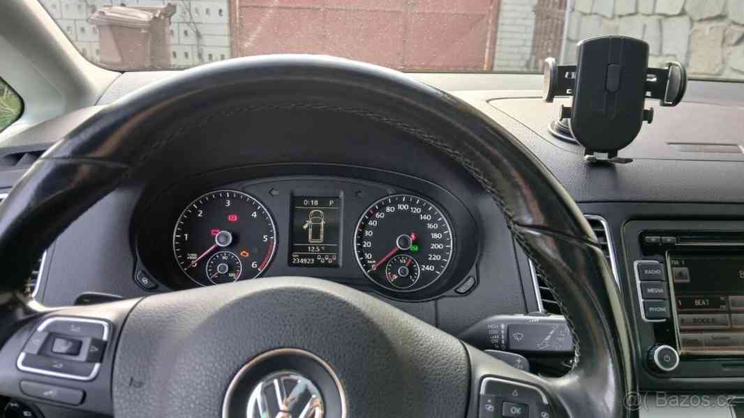 Volkswagen Sharan 2,0 TDI DSG 2012 - foto 5
