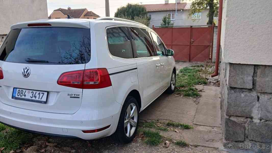 Volkswagen Sharan 2,0 TDI DSG 2012 - foto 3