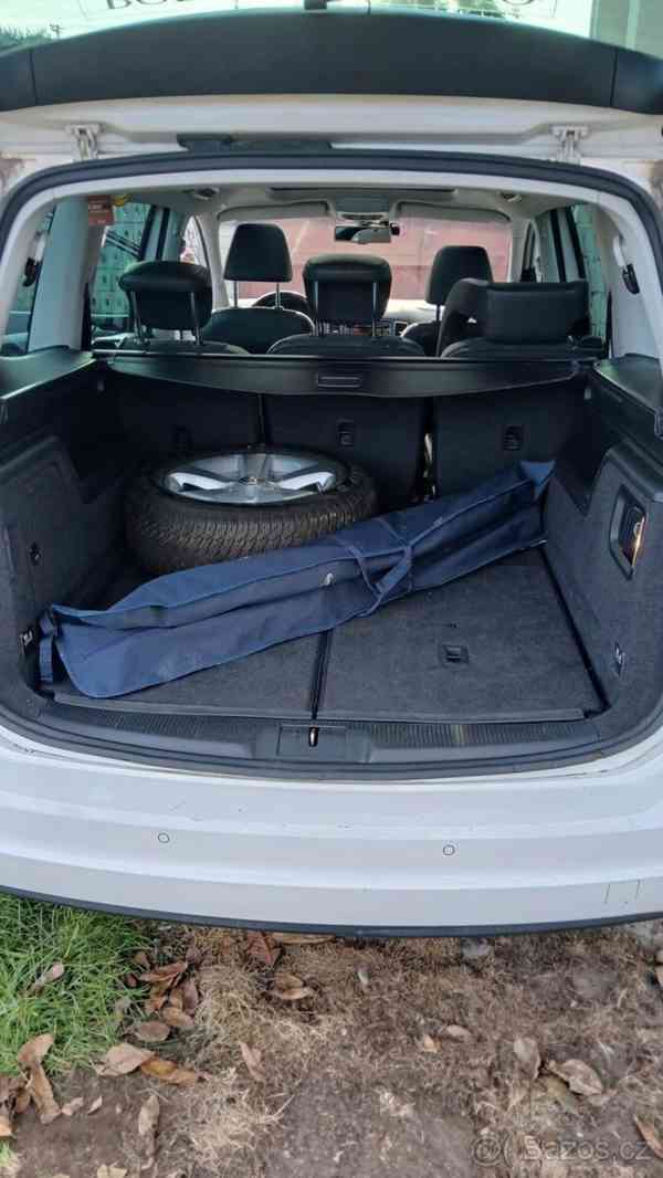 Volkswagen Sharan 2,0 TDI DSG 2012 - foto 2