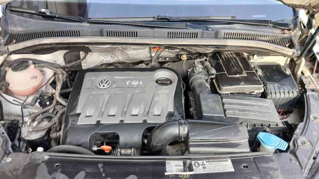 Volkswagen Sharan 2,0 TDI DSG 2012 - foto 8