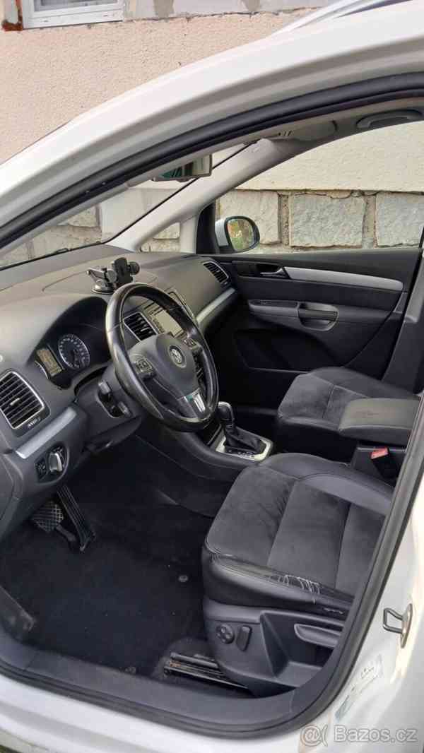 Volkswagen Sharan 2,0 TDI DSG 2012 - foto 13