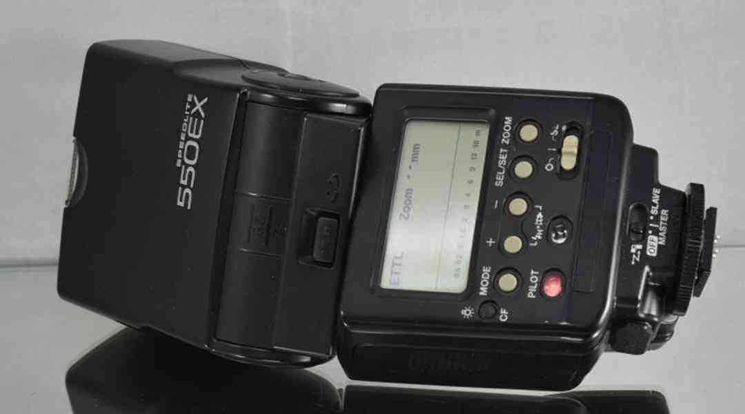 Blesk : Canon Speedlite 550 EX **E-TTL a TTL* master-slave * - foto 6