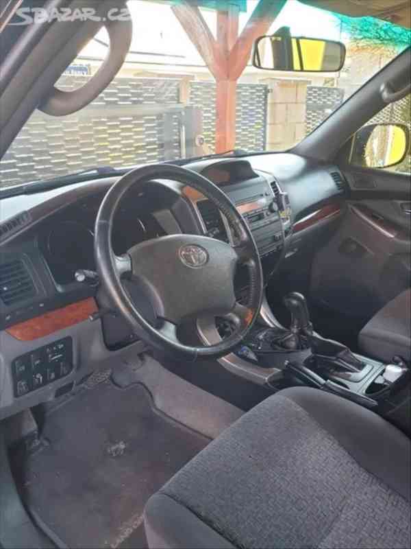 Toyota Land Cruiser - foto 11