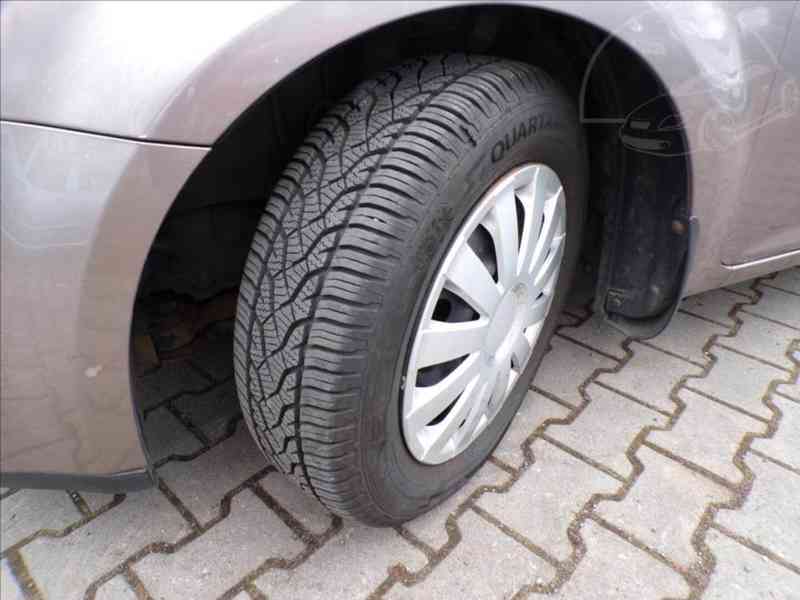Kia Cee´d 1,4 i16V KLIMATIZACE - foto 15