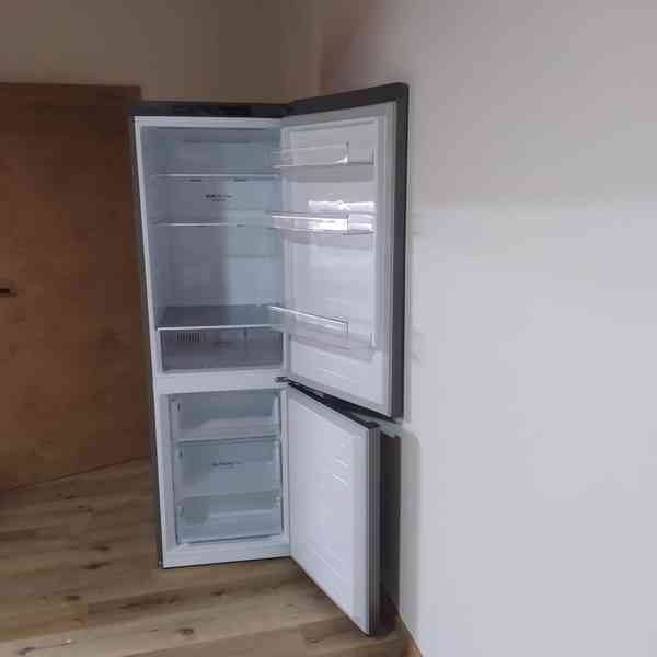 Lednice LG - foto 2