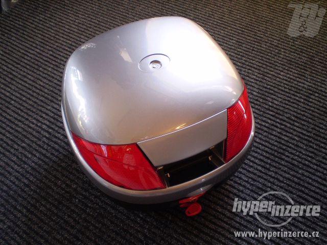 Nový lakovaný motokufr E 30N na 1 přilbu 30l Yamaha - foto 2