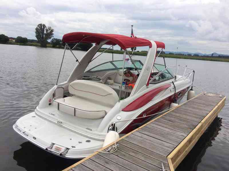 Motorová loď Crownline CR 250 - foto 3