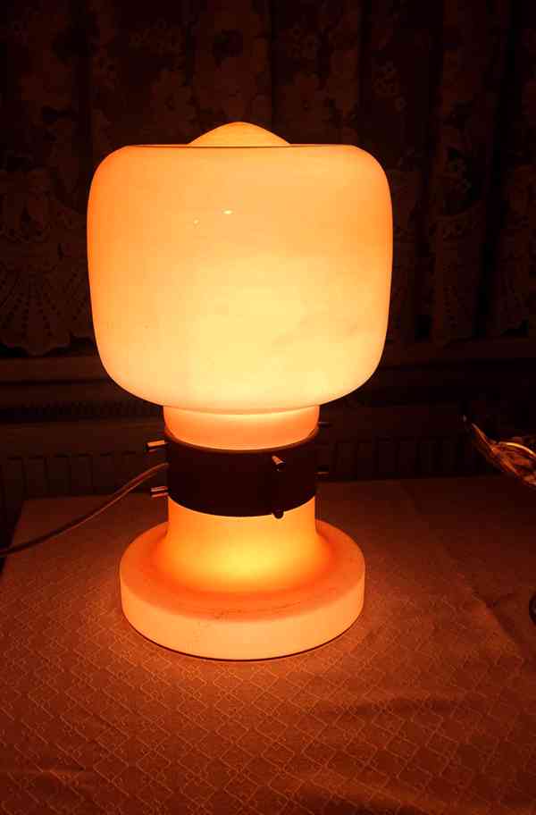 Stolní lampa -  Zbyněk Hřivnáč