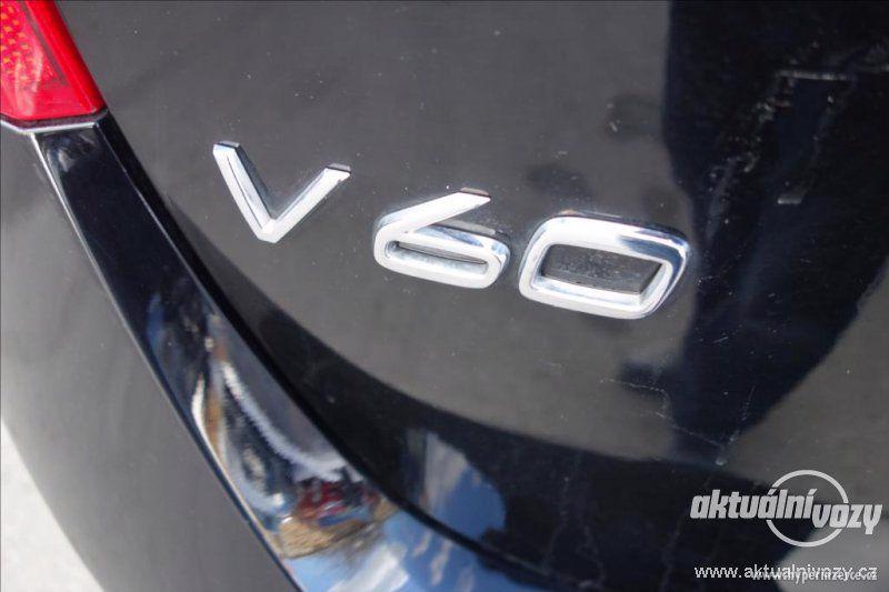 Volvo V60 2.0, nafta, r.v. 2016 - foto 24