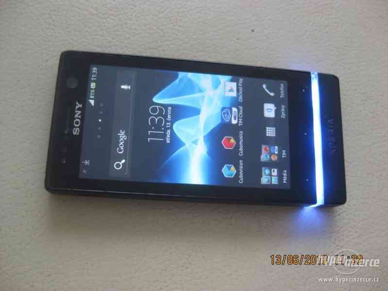 Sony XPERIA U (ST25i) - plně funkční dotykový telefon - foto 2