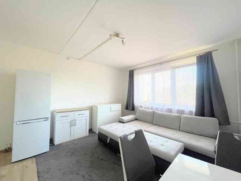  Pronájem bytu 2+kk 43 m², Cvikov II - foto 5
