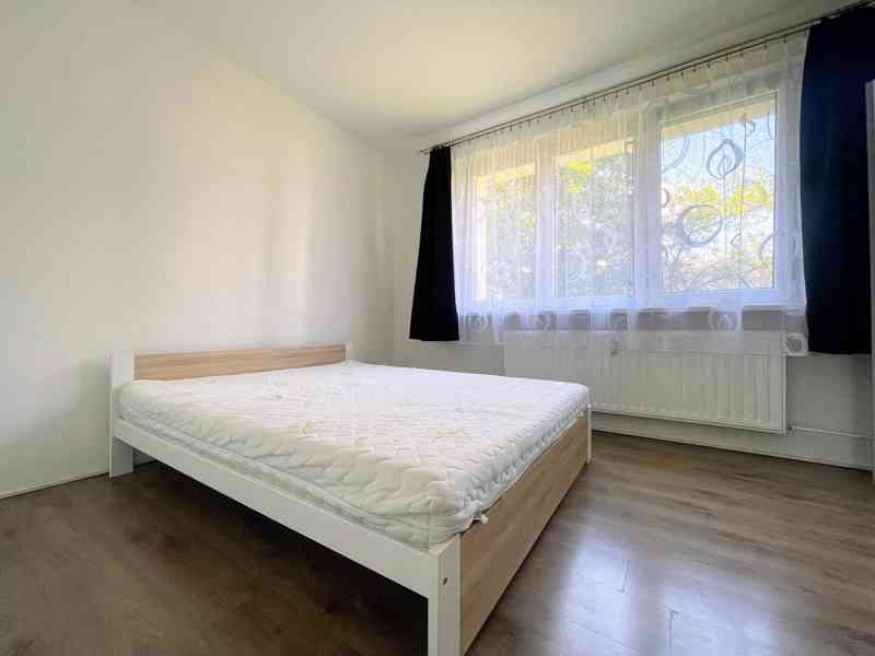  Pronájem bytu 2+kk 43 m², Cvikov II - foto 2