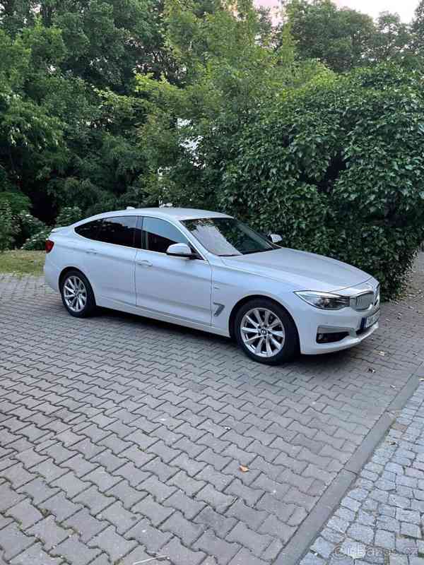 BMW Řada 3 2,0   320d GT xDrive 135 kW - foto 7