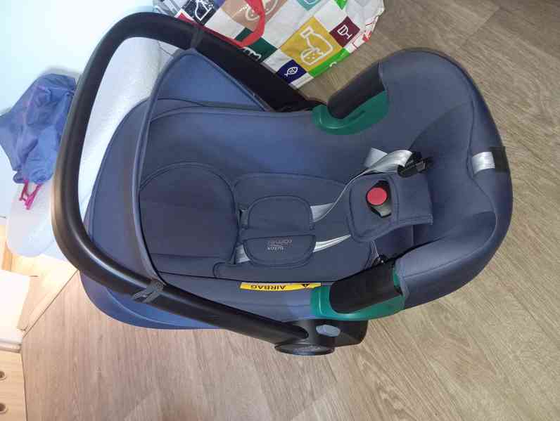 Autosedačka vajíčko značky Britax Romer baby Safe 3 i-size  - foto 5