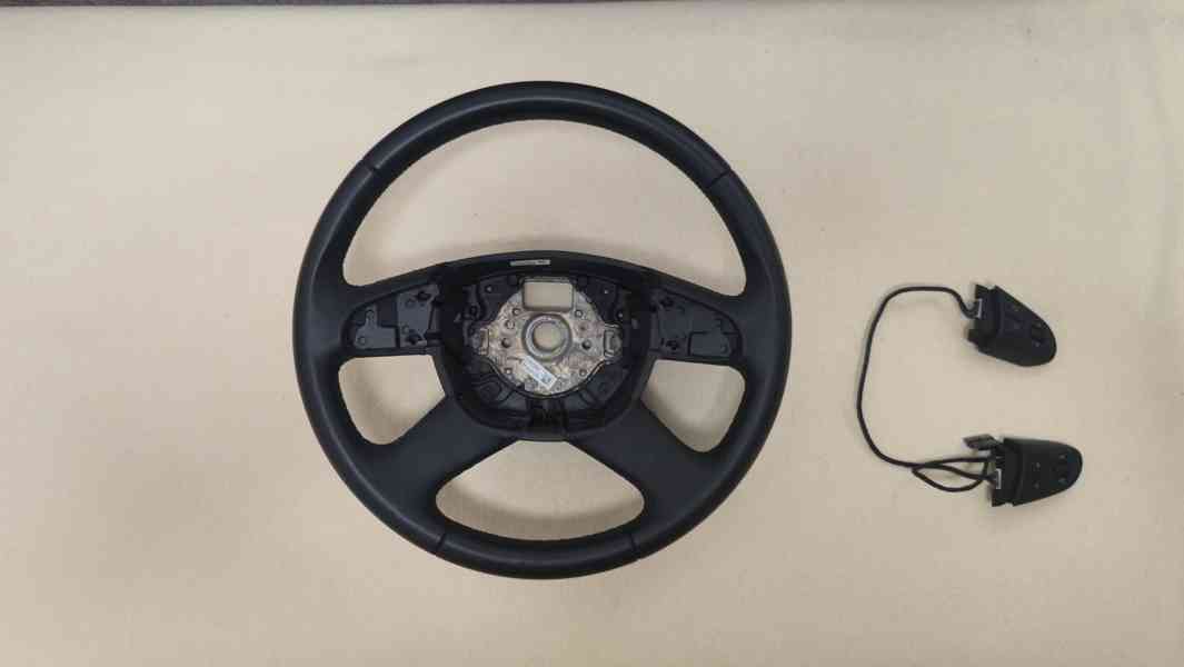 Škoda SUPERB multifunkce volantu pravá 3T0959538E