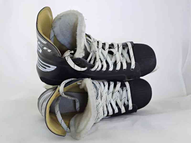 Chlapecké brusle  BAUER - foto 4