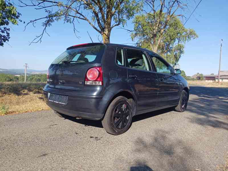 VW Polo 1.4 55Kw RV.2005 - NOVÁ STK - foto 2