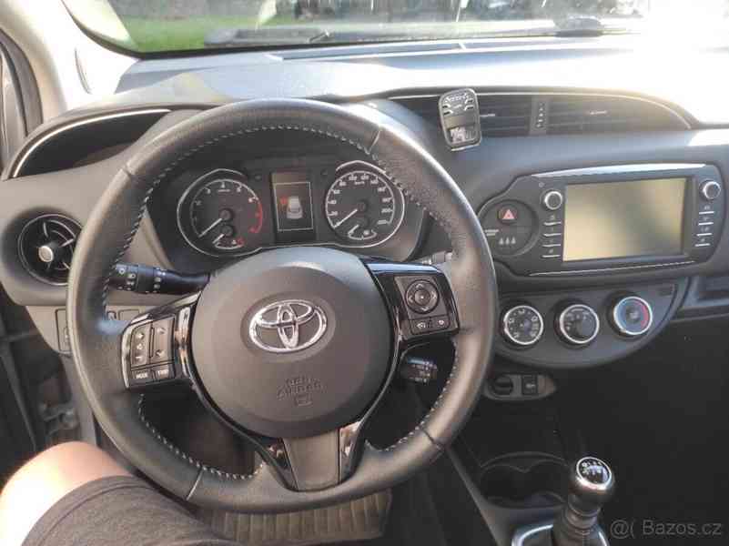 Toyota Yaris 1,5 82kW - 2016 - 56 000 najeto - foto 9