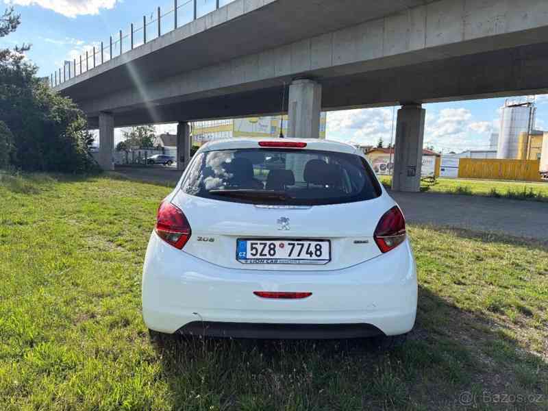 Peugeot 208 1,2   60KW, 2017 - foto 3