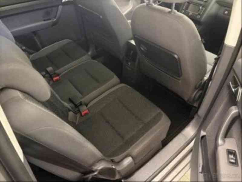 Volkswagen Touran 2,0 TDI 103kW, po komplet.S. - foto 6