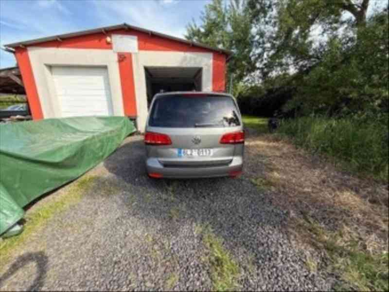 Volkswagen Touran 2,0 TDI 103kW, po komplet.S. - foto 4