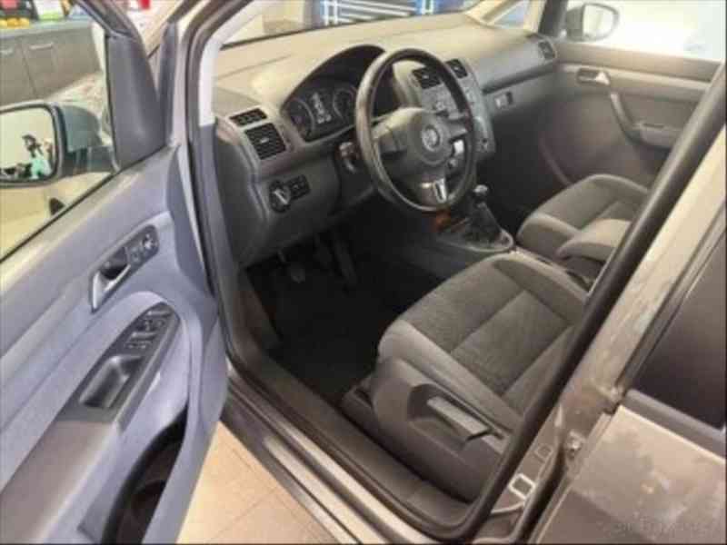 Volkswagen Touran 2,0 TDI 103kW, po komplet.S. - foto 12